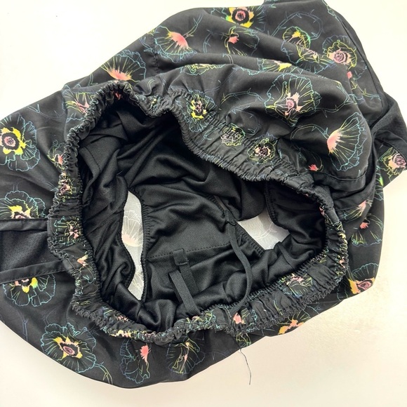 Nike Running Shorts 3” Lined Light Dri-Fit Women’s XS Black Floral High Waisted - Picture 5 of 12